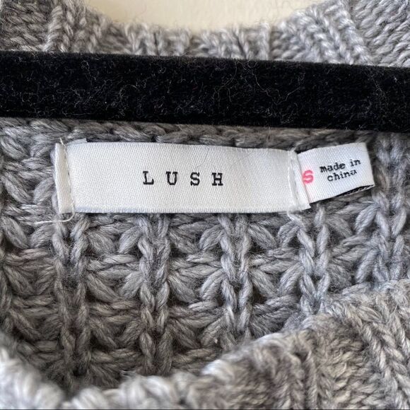 Lush-Grey Chunky Wool Blend Pullover Sweater - Picture 8 of 8